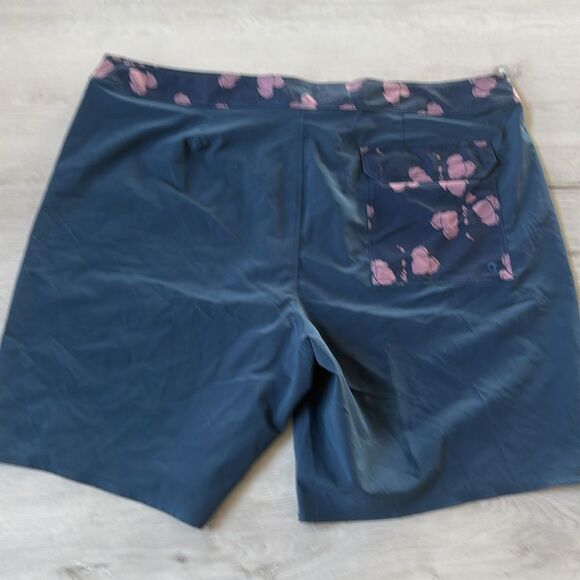 PATAGONIA MEN'S HYDROPEAK BOARDSHORTS 18" blue‎ size 38 nwt - Picture 6 of 6